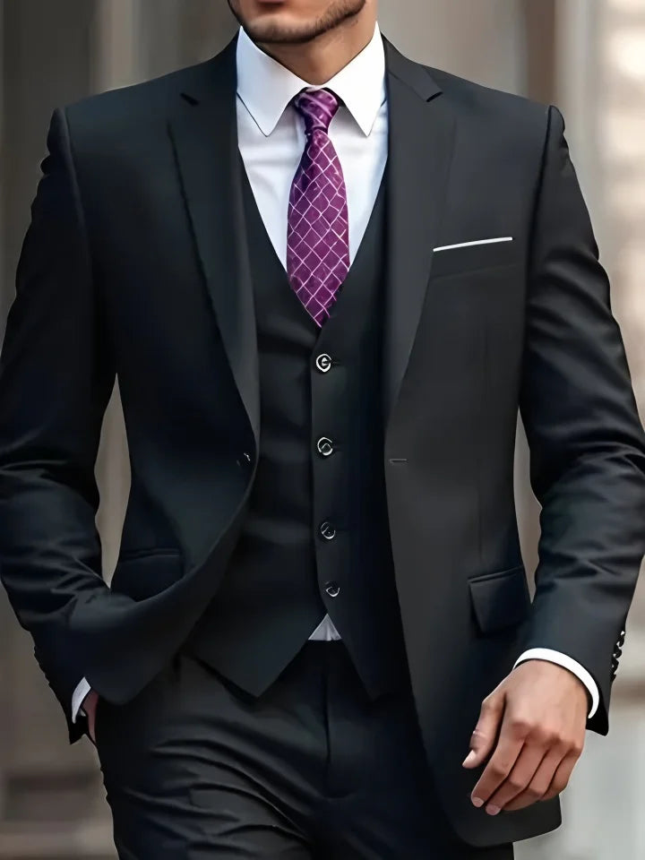 Black Tie™ Tuxedo