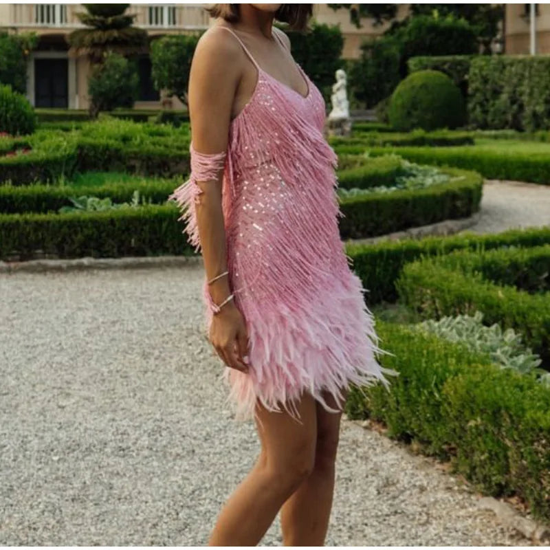 Sequin Feather™ Min