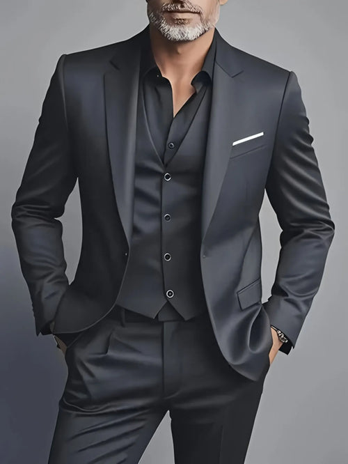 Black Tie™ Tuxedo