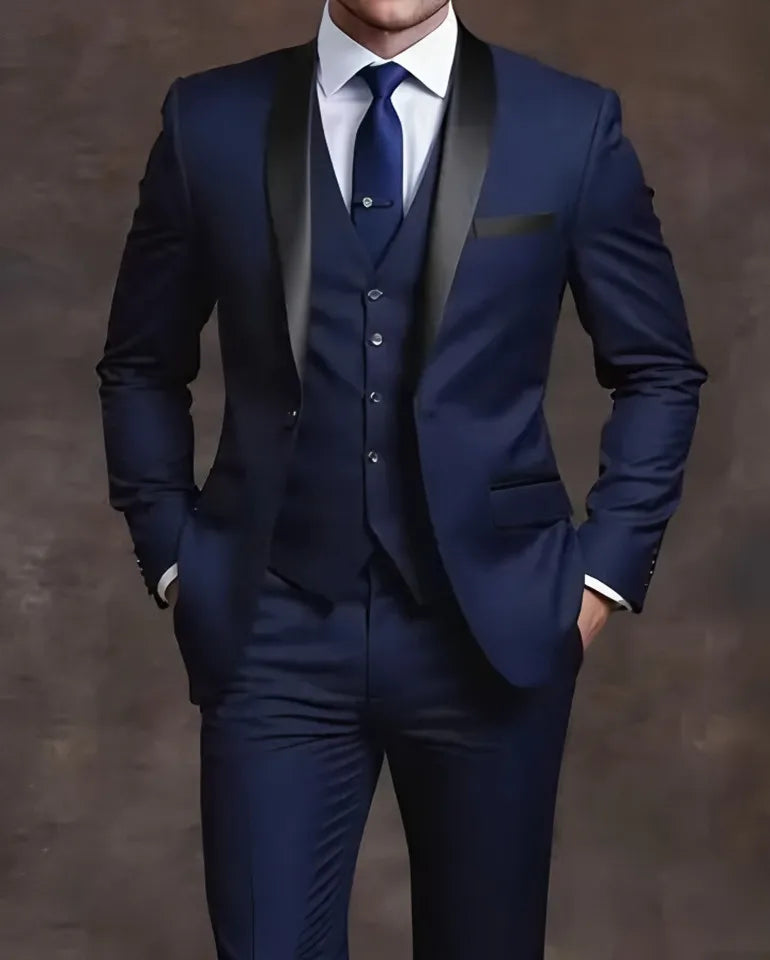 Black Tie™ Tuxedo